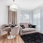Jantaris Ii By Renters