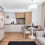 Jantaris Ii By Renters Aparthotel 4*