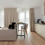 Jantaris Ii By Renters Aparthotel Mielno (Koszalin)