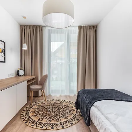 Jantaris Ii By Renters 4*