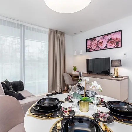 Jantaris Ii By Renters 3*