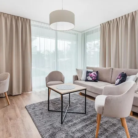 Apartmanhotel Jantaris Ii By Renters Mielno