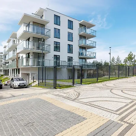 Jantaris Ii By Renters Apartmanhotel Mielno