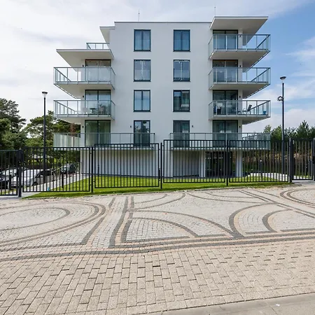 Jantaris Ii By Renters 3*