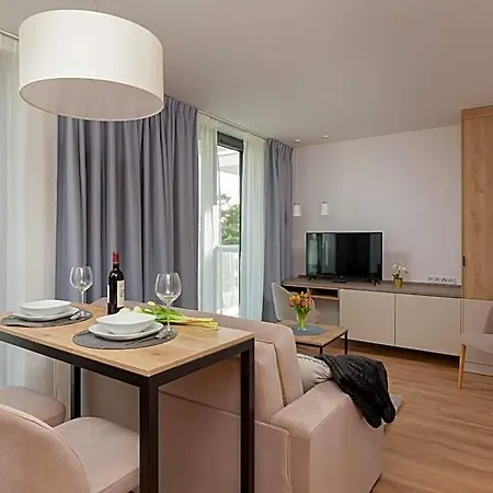 Jantaris Ii By Renters Aparthotel 3*