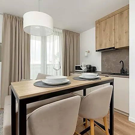 Jantaris Ii By Renters Aparthotel Mielno (Koszalin)