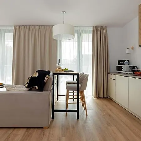 Aparthotel Jantaris Ii By Renters 3*