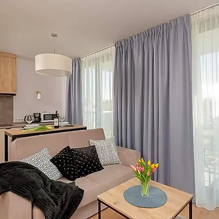 Jantaris Ii By Renters Aparthotel 3*