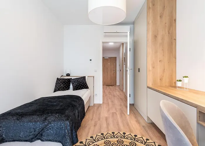 Jantaris Ii By Renters 3*