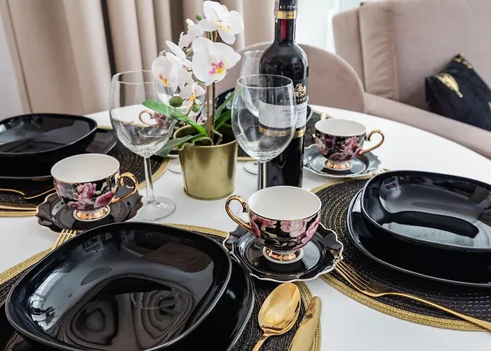 Jantaris Ii By Renters 3* מיילנו