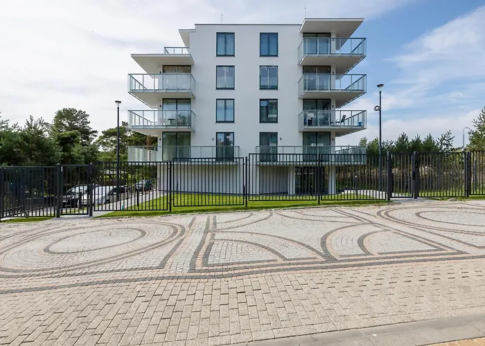 Jantaris Ii By Renters 3*