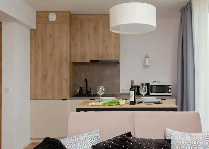 מלון דירות Jantaris Ii By Renters 3*