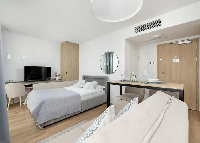 Jantaris Ii By Renters מיילנו