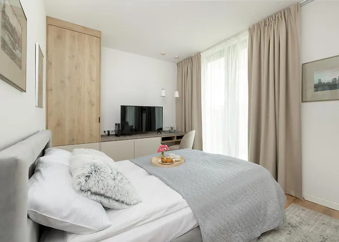 מלון דירות Jantaris Ii By Renters 3*