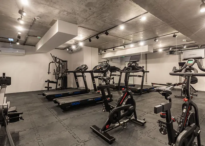 Jantaris Ii By Renters מלון דירות מיילנו